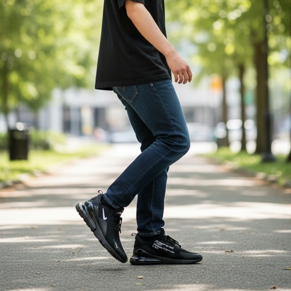 Nike Other - Men’s Nike Air Max 270 sz.12